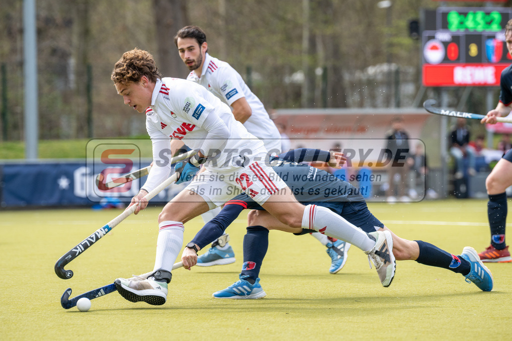 SFE_20250323_0100 | Köln, Deutschland, 23.03.2025:  Hockey 1. Bundesliga Herren Rot-Weiss Köln - Berliner HC im KTHC Stadion Rot-Weiss Köln Tennis and Hockey Club am 23.03.2025 in Köln, Deutschland. (Foto von Stephan Fehrmann)Köln, Germany, 23.03.2025: Hockey 1. Bundesliga Herren Rot-Weiss Köln - Berliner HC in KTHC Stadion Rot-Weiss Köln Tennis and Hockey Club at 23.03.2025 in Köln, Deutschland. (Foto from Stephan Fehrmann)