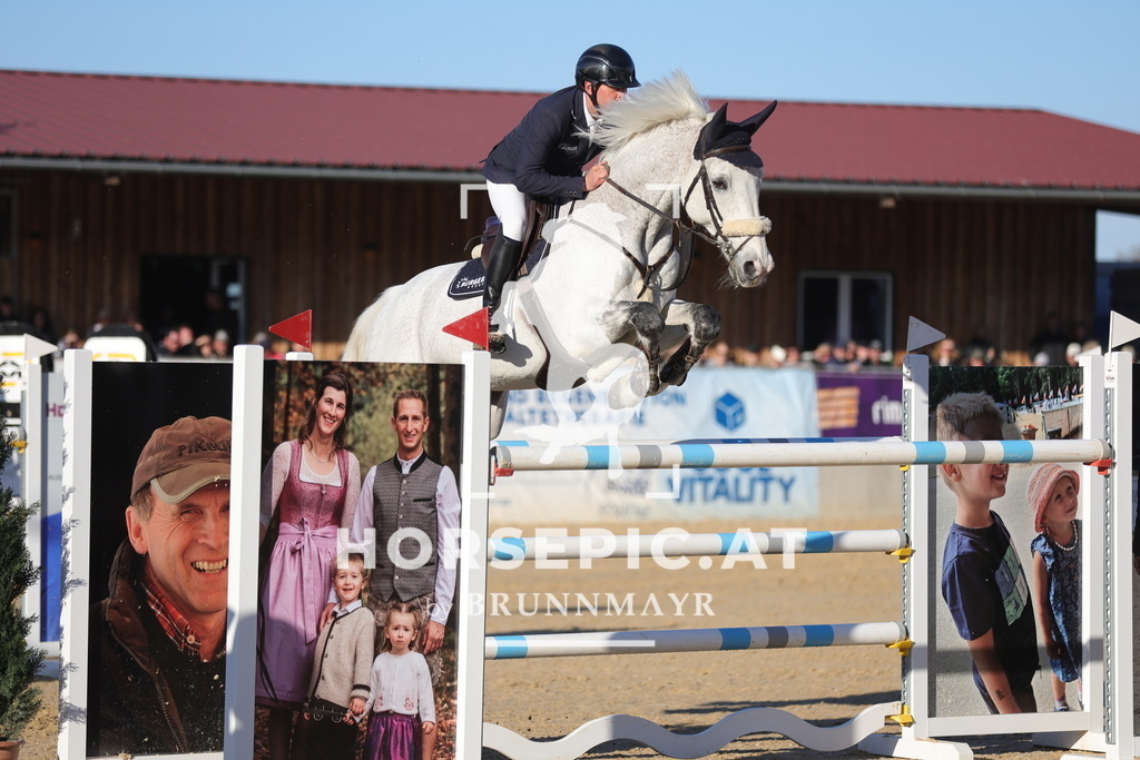 0P6A2329 | Willkommen bei Brunnmayr - Design & Fotografie – Ihrem Spezialisten für Reitturniere und Pferdeveranstaltungen in Oberösterreich, Salzburg und Bayern! Seit über 17 Jahren sind wir leidenschaftlich dabei.