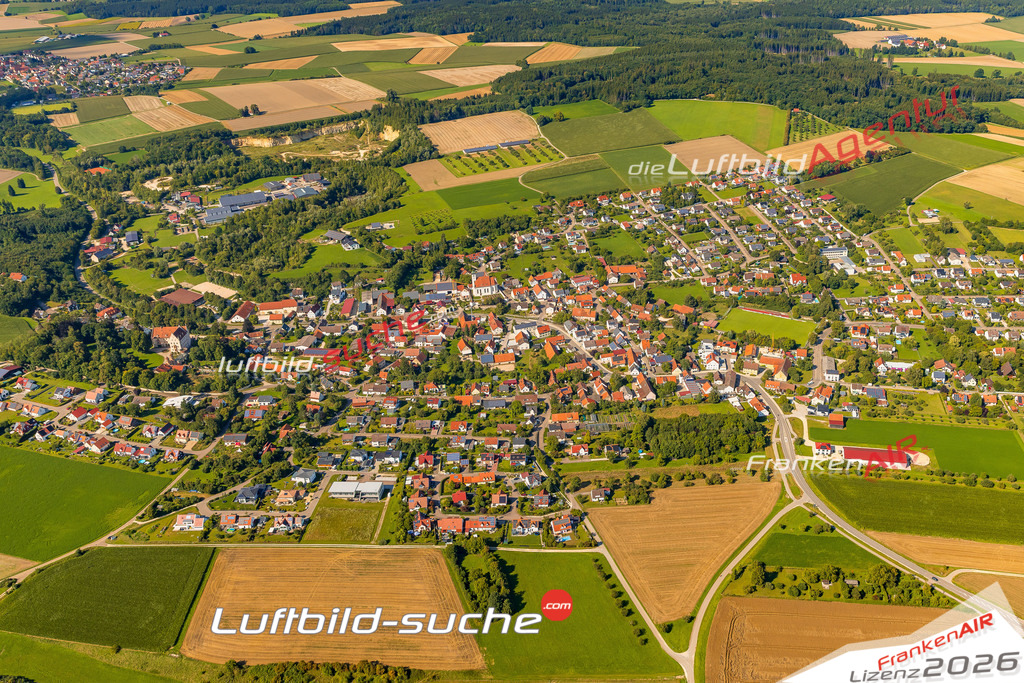Luftaufnahme der Stadt Haunsheim - Die Luftaufnahme wurde 2025 vom UL-Flugzeug heraus erstellt ( keine Drohne ) - Hochauflösende Luftaufnahme - für professionelle Ausdrucke geeignet. Die Geschenkidee !Mit Lizenz und Bildrechte bestellbar