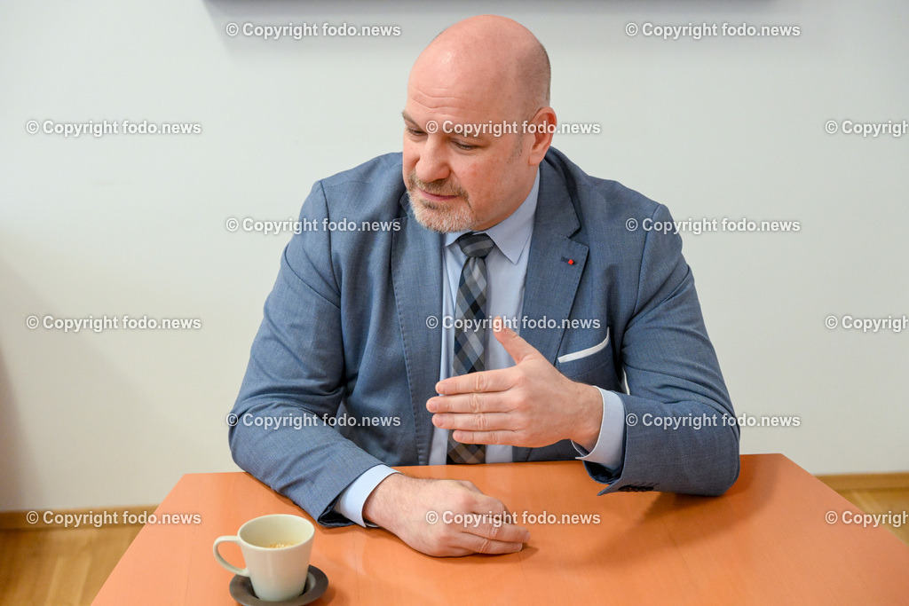 Peter Binder (3.Landtagspraesident_ SP)_ 17.04.2023-22 | 17.04.2023, Linz, AUT, Peter Binder (3. Landtagspraesident, SP), im Bild Peter Binder (3. Landtagspraesident, SP, Ooe Landtag)