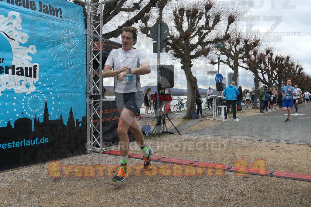 221231_1149_EV9_4889 | Sportfotografie im Rhein-Sieg Kreis, Köln, Bonn, NRW, Rheinland Pfalz, Hessen, etc. Unser Tätigkeitsfeld umfasst den Laufsport vom Volkslauf über den Marathon, Duathlon, Triathon bis zum Ultralauf wie Kölnpfad Ultra oder Schindertrail.