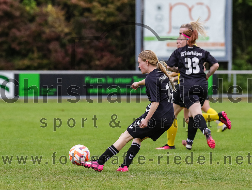 2023-10-08_009_FC_Moosinning_gegen_SG_TSV_St_Wolfgang-FC_Lengdorf | Moosinning, Deutschland, 08.10.2023:
Fußball, Kreisliga 2023 / 2024, 4. Spieltag, FC Moosinning gegen (SG) TSV St.Wolfgang/FC Lengdorf, Endergebnis: 

Foto: Christian Riedel / fotografie-riedel.net