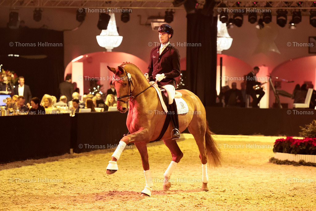 TH_Veuve Clicquot_2103 | Veuve Clicquot beim PSI Auktion 2022 am 10.12.22 in Ankum, Sporthotel Ankum