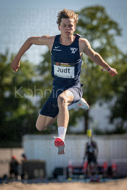 Juniorengala 2026; Mannheim, 13.06.2026 | MANNHEIM, GERMANY - JUNE 13, 2026 : Henning Judt (GER/Wiesbadener LV) competing in the men’s U20 triple jump during the Juniorengala 2026 at Michael-Hoffmann-Stadion on June 13, 2026 in Mannheim, Germany.