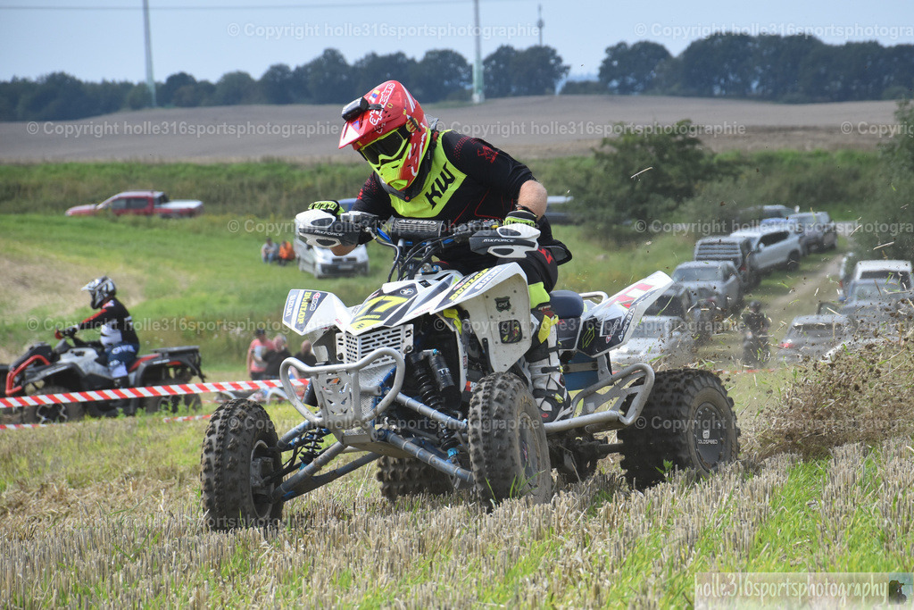 DSC_0457 (2) | Sportfotografie , Motorsport, Motoross, Reitsport, Mointainbike, Enduro,
Landschaft , Outdoor, Eventfotografie, Landschaft, Bilder online bestellen - Realisiert mit Pictrs.com