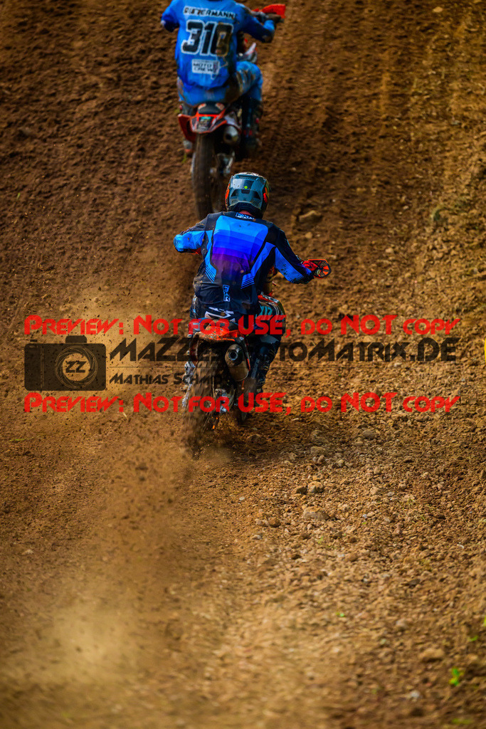 MaZZes_Fotomatrix_20250614_6007705_6726 | MX1