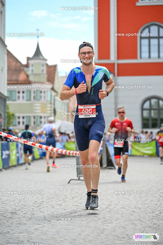 SZI_8564 | Stadttriathlon Erding 2025. #yourpictrs #sportshot_your_pictrs @Sportshotphotography #stadttriathlonerding Copyright: www.sportshot.de