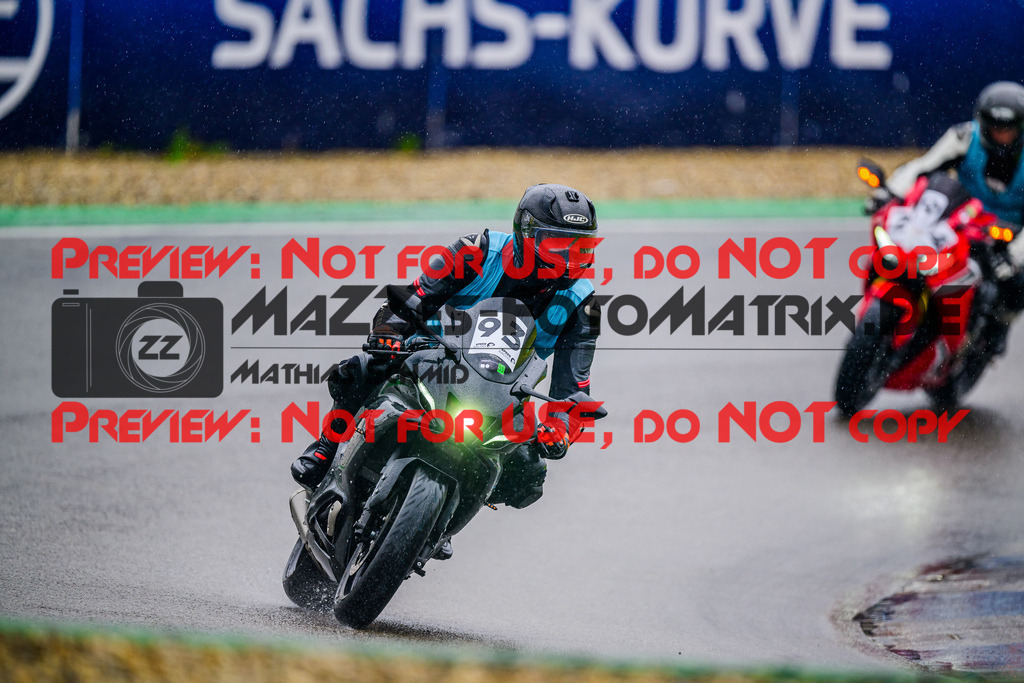 MaZZes_FotoMatrix_240521_6007705_4955 | INST