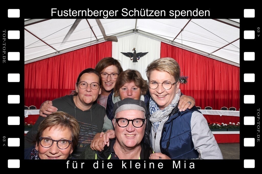 top-top.de 240928-056 | Foto, Video, Fotografie, Videografie, Fotobox, DJ, Discjockey, Musik, Musikbox, Veranstaltung, Photobooth, Amazon, Ebay, Buchtipp, Bestseller, Autor, Verlag, Buch, Wesel, Hamminkeln, NRW, Dinslaken, Rees, Drohne, Hochzeit, Party, Fotobox, Wesel, Fotograf