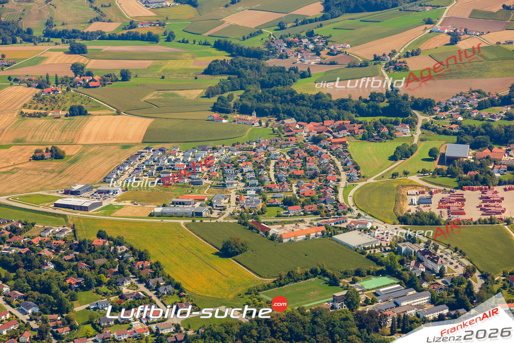 Schrägluftbild  Irsham  Fürstenzell - Das Luftbild wurde 2025 vom UL-Flugzeug heraus erstellt ( keine Drohne ) - Hochauflösende Luftaufnahme -Nicht vergleichbar mit Google Maps oder Satelittenbilder- Die Geschenkidee !Mit Lizenz und Bildrechte bestellbar