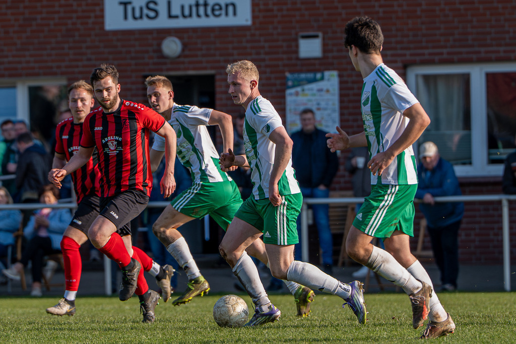 Fußball I Herren I Saison 2025-2026 I Bezirksliga Weser-Ems 4 I 24. Spieltag I TuS Lutten - TuS Frisia Goldenstedt I 13698 | jns.sportfotos - Realisiert mit Pictrs.com