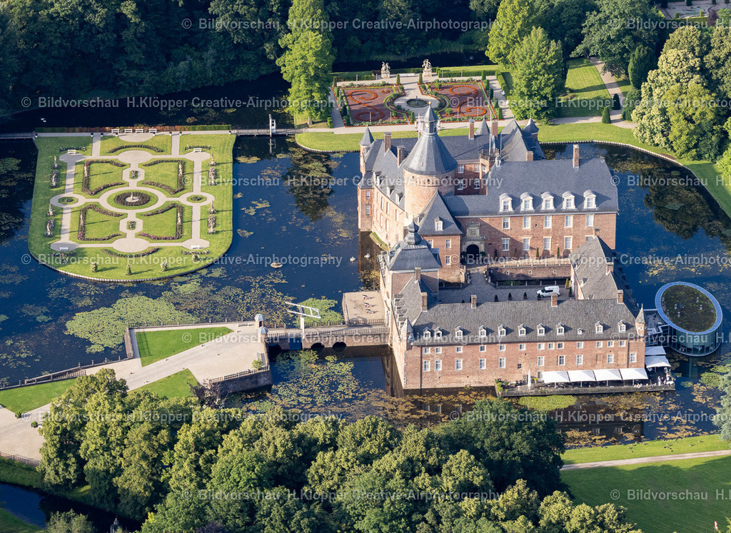 Luftbilder-Isselburg-9978 | Luftbilder Isselburg Stadt in Nordrhein Westfalen Burg Isselburg das Wasserschloss am Niederrhein - Realisiert mit Pictrs.com