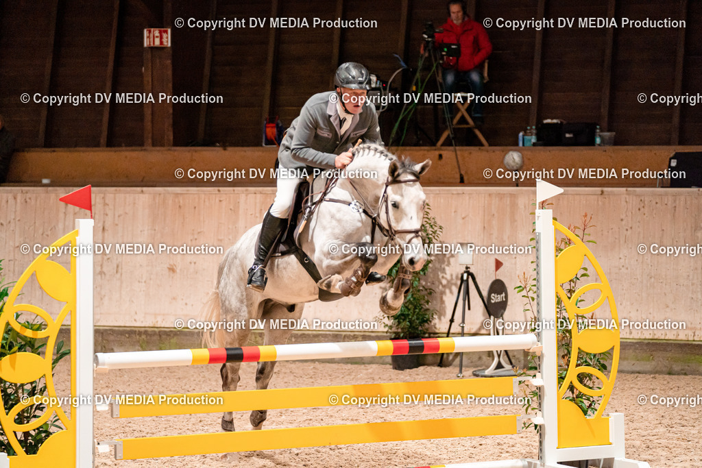 Springen Tag 1-248 | dv-media-shop - Realisiert mit Pictrs.com