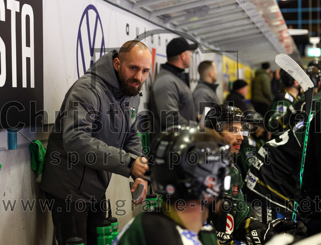 2023-03-14_129_TSV_Erding_gegen_TEV_Miesbach | Erding, Deutschland, 14.03.2023:
Eishockey, Bayernliga Playoffs 2022 / 2023, Halbfinale, TSV Erding gegen TEV Miesbach, Endergebnis: 5:3

Foto: Christian Riedel / fotografie-riedel.net