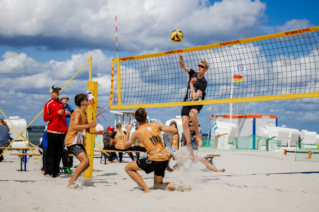 Beachvolleyball I Saison 2026 I Deutsche Meisterschaft U19 I 1. Tag | Jasper Lorenz Fotografie - Realisiert mit Pictrs.com