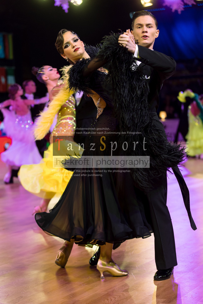 20241215_WDSF_Open_Youth_Std-Riga-8476 | Tanzsportbilder, Standardtanz, Lateintanz, WDSF, DTV, LTVB, dancecomp, goc, hessen tanzt, blaues band der spree, walzer, tango, wiener walzer, slowfox, quickstepp, samba, rumba, cha-cha-cha, paso doble. jive, hd-kroft photography, turniertanzsport