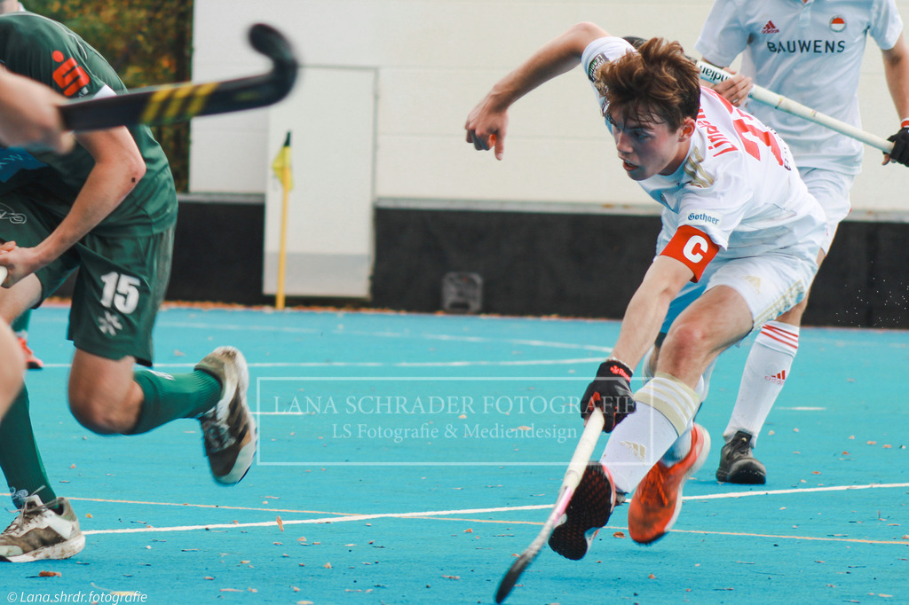DM22 HALBFINALE RWK-HTCU 22.10.22-22 | lanaschraderfotografie - Realizado com Pictrs.com