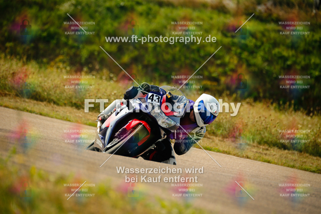 _MOT6341 | Hier findet Ihr Bilder von Touristenfahrten auf der Nürburgring Nordschleife oder von anderen Veranstaltungen die ich besucht habe. Viel Spass beim Durch Schauen 