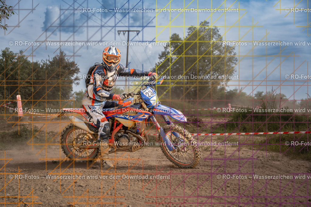 Niederwürzbach 4 Lauf-594 | Sportfotografie von RO-Fotos: Motorsport, Motocross, Enduro, Laufveranstaltungen und Triathlon. Professionelle Fotos von Sportlern und Events. - Realisiert mit Pictrs.com