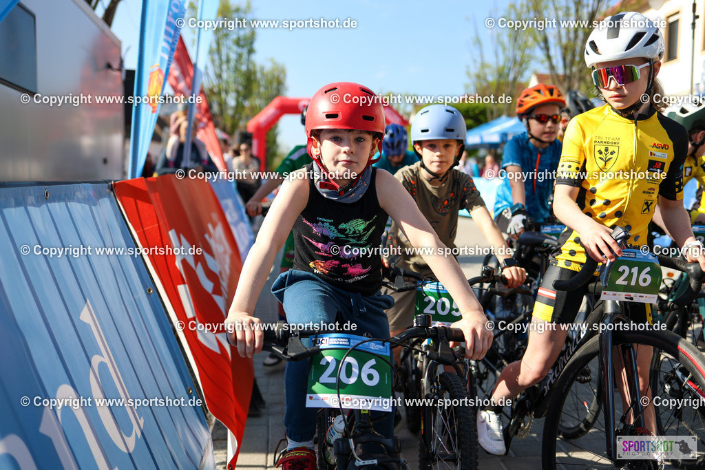 301_IMG_8704 | Neusiedlersee Radmarathon 2026@sportshot_your_pictrs #yourpictures#roadtowm2029 #nrm #neusiedlerseeradmarathon #neusiedlersee #neusiedlerseetourismus #burgenland #mörbisch #nrm26 #burgenlandtourismus #voglundco #poweredbyburgenlandtourismus #radsport #rad #marathon #ucigranfondo #visitburgenland #ucigranfondoworldseries