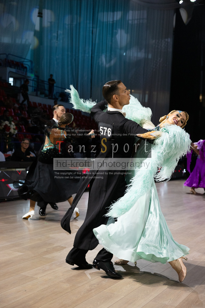 IMG_7630 | Tanzsportbilder, Standardtanz, Lateintanz, WDSF, DTV, LTVB, dancecomp, goc, hessen tanzt, blaues band der spree, walzer, tango, wiener walzer, slowfox, quickstepp, samba, rumba, cha-cha-cha, paso doble. jive, hd-kroft photography, turniertanzsport