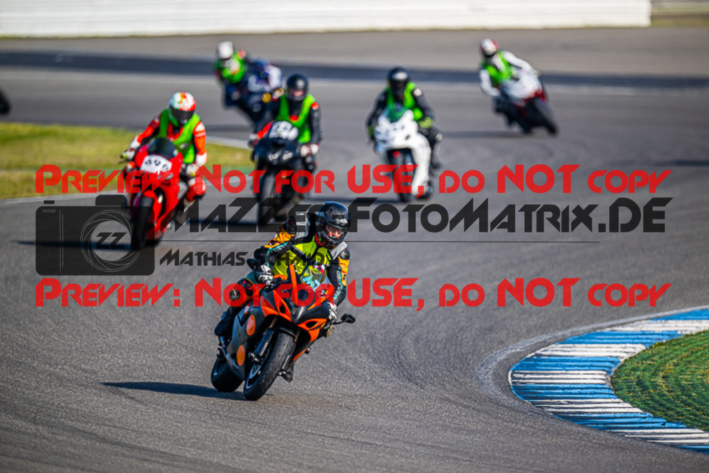 MaZZes_FotoMatrix_230410_3159 | INST