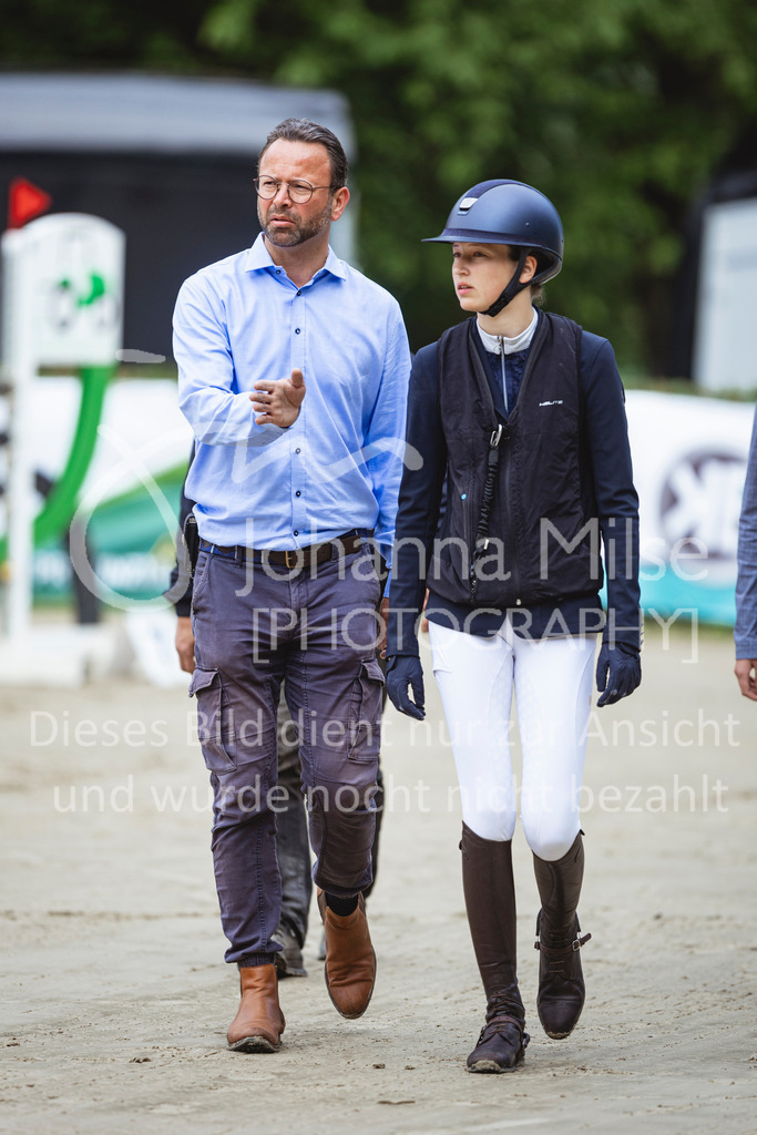 240519_Kalthof_Ponytrophy-109 | Deine schönsten Turniermomente als professionelle Fotos! Entdecke hochwertige Pferdesport-Fotografie im Online-Shop. Jetzt Fotos finden & bestellen!