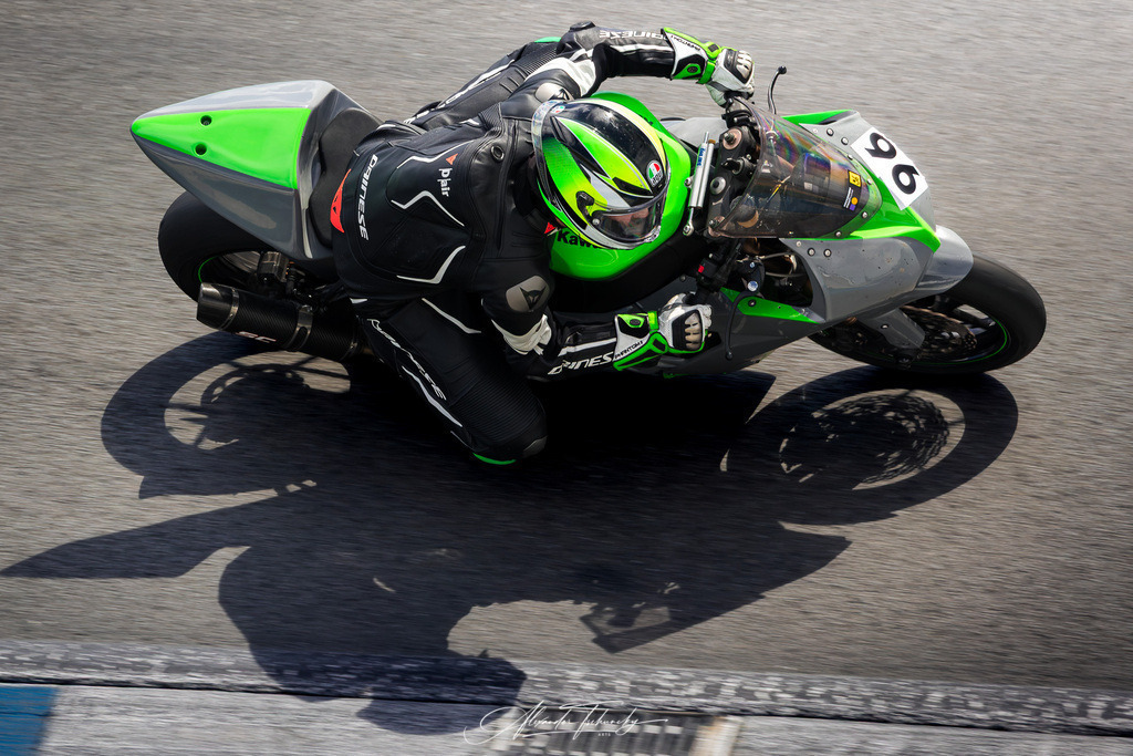 Ducati Trackday Hockenheimring 2026 | Entdecken Sie die faszinierende Welt von Alexander Tschuncky Arts: Kreative Fotografie, atemberaubende Automobilkunst und hochwertiger Bilderdruck. Lassen Sie sich inspirieren! - Realisiert mit Pictrs.com