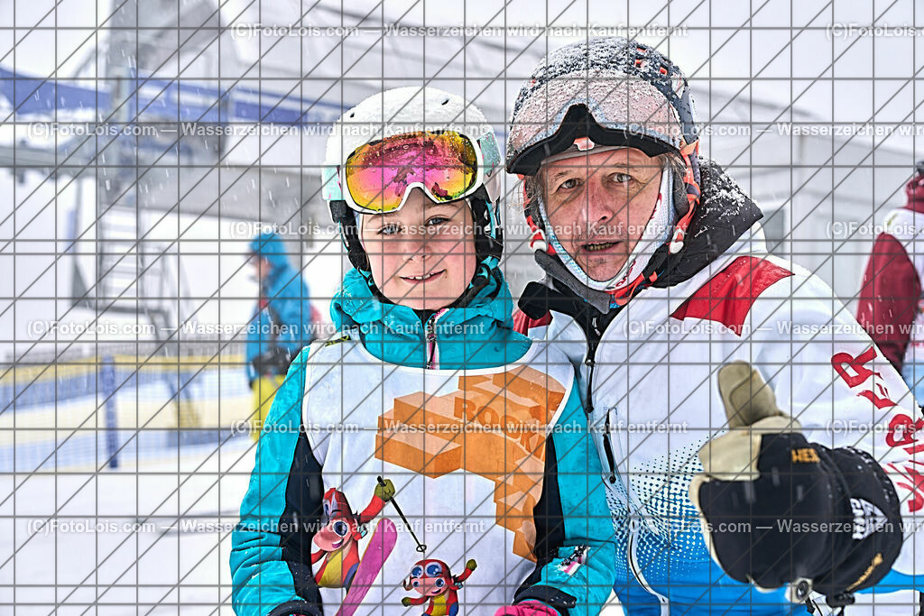 ALP0243_NeujahrsSchikurs_Gruppe NORBERT | (C)FotoLois.com, Alois Spandl. NEUJAHRS-SCHIKURS Schischule Haginger, Gemeindealpe Mitterbach, Abschlußrennen, Sa 6. Januar 2024.