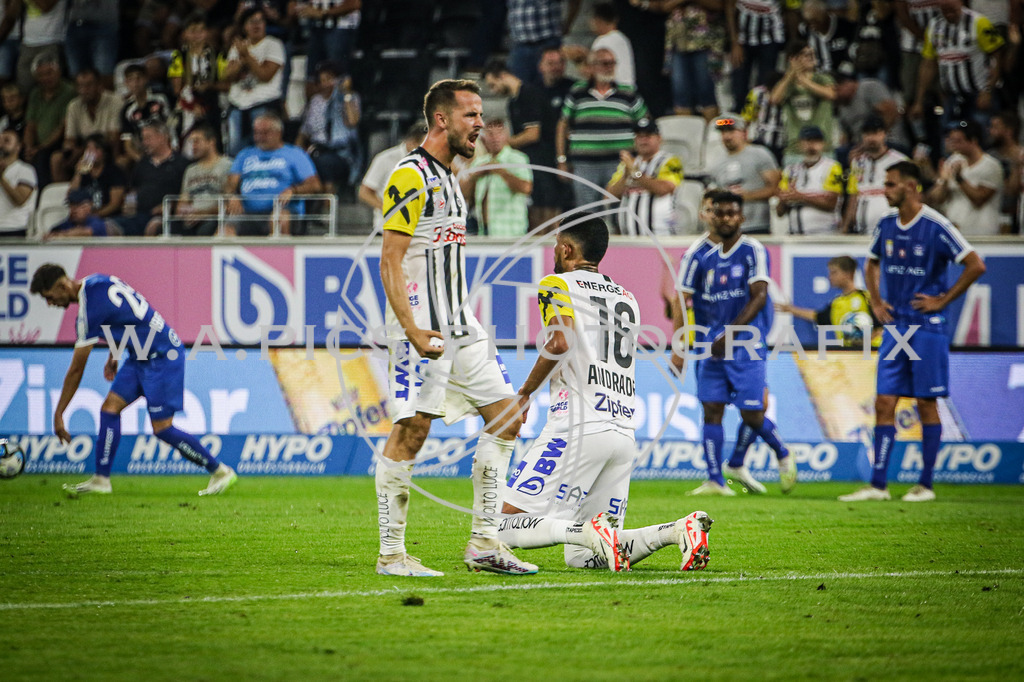 Linzer ASK vs SK Blau Weiß Linz | LINZ, AUSTRIA, 12.08.23 - SOCCER - ADMIRAL Bundesliga, Ground group, LASK Linz vs FC Blau-Weiß Linz, Image shows: 
Photo: SMP/AW