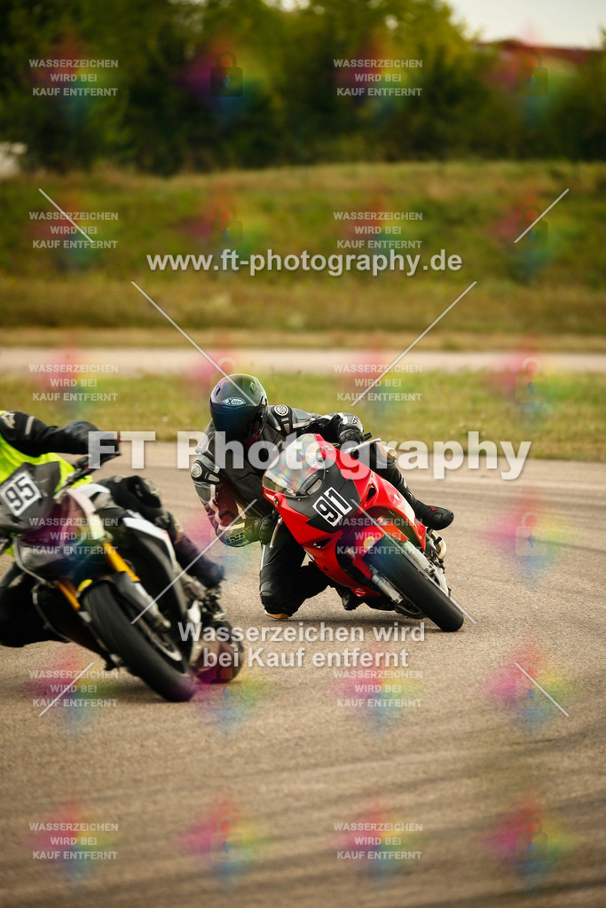 _MOT8063 | Hier findet Ihr Bilder von Touristenfahrten auf der Nürburgring Nordschleife oder von anderen Veranstaltungen die ich besucht habe. Viel Spass beim Durch Schauen 