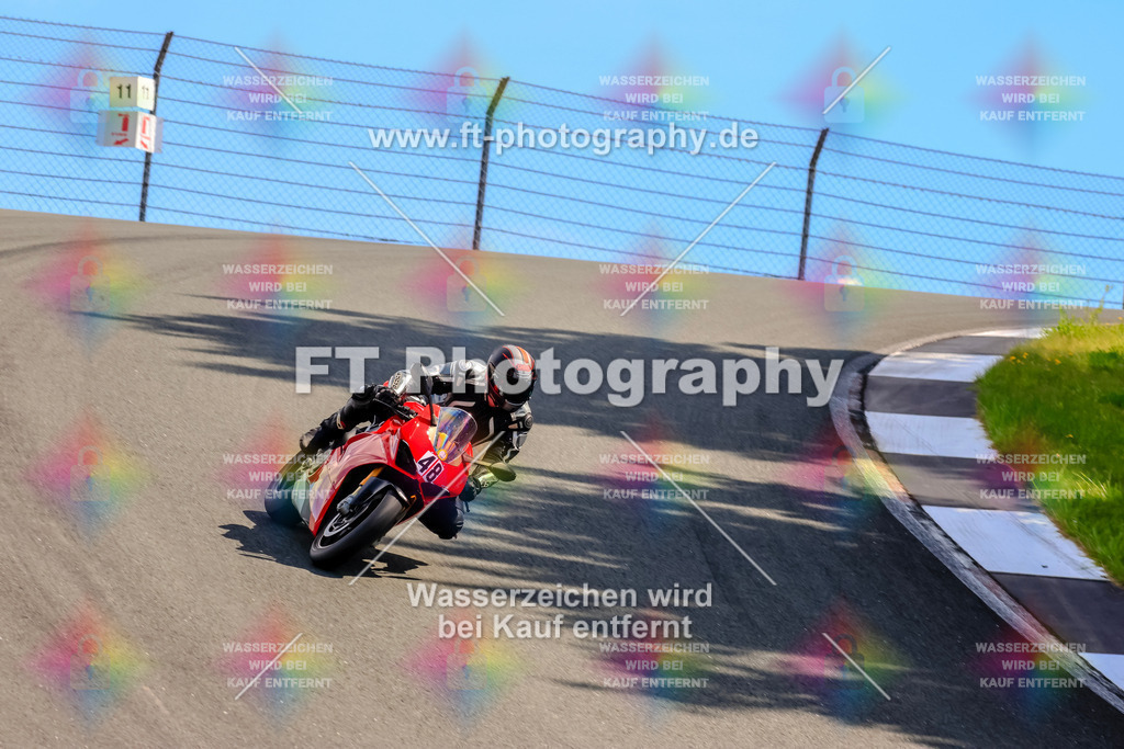 _TCM4180 | Hier findet Ihr Bilder von Touristenfahrten auf der Nürburgring Nordschleife oder von anderen Veranstaltungen die ich besucht habe. Viel Spass beim Durch Schauen 