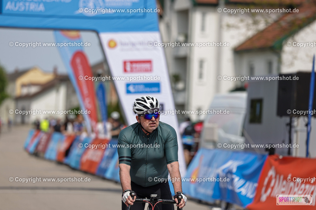 VJ__9429 | Neusiedlersee Radmarathon 2026@sportshot_your_pictrs #yourpictures#roadtowm2029 #nrm #neusiedlerseeradmarathon #neusiedlersee #neusiedlerseetourismus #burgenland #mörbisch #nrm26 #burgenlandtourismus #voglundco #poweredbyburgenlandtourismus #radsport #rad #marathon #ucigranfondo #visitburgenland #ucigranfondoworldseries