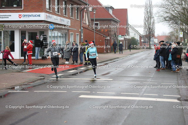 WMLA2864 | Bildershop "Sportfotograf-Oldenburg" mit Fotos von Sportevents in Oldenburg und Umzu. - Realisiert mit Pictrs.com