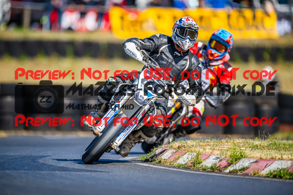 MaZZes_FotoMatrix_220529_5924 | Fotograf Mathias Schmid
Sportfotograf,
Eventfotograf,
Hochzeitsfotograf,
Portraitfotograf