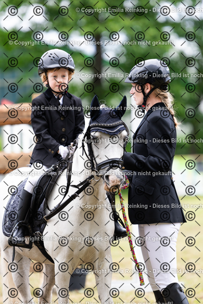 CL5A9327 | Emilia Reinking Fotografie - Realisiert mit Pictrs.com