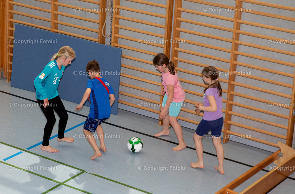 SCHULEAMBALL_030522_25 | bilder, linz, photo, foto, fussball, sport, fotolui, bundesliga