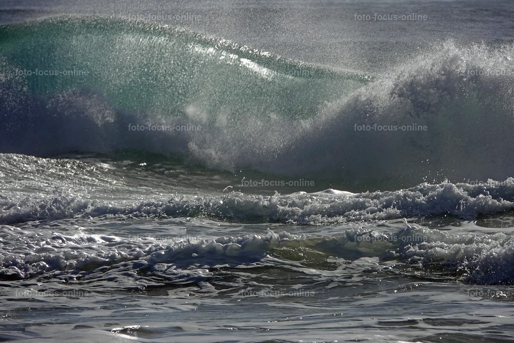 Powerful Waves | Landscape photography, spectacular waves, Atlantic Ocean, Baltic Sea