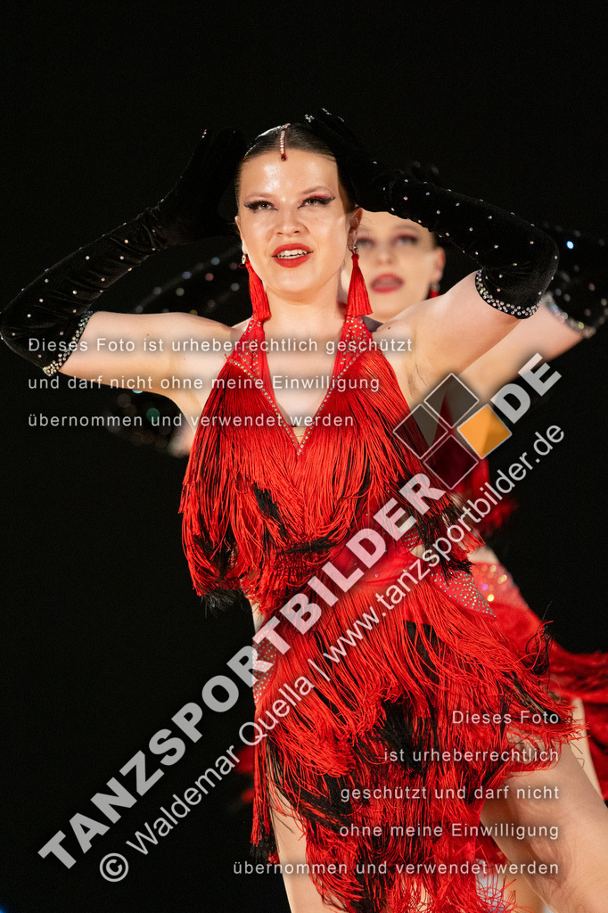 20250504-01661 | Hier finden Sie Tanz Bilder vom Latein und Standard Formationen tanzen. Sportbilder vom Tanzsport. Schöne Fotos und von Weltmeisterschaft, Europameisterschaft, Bundesliga, Regionalliga, Oberliga und Landesliga sowie von GOC Stuttgart, DanceComp, WM Bremen