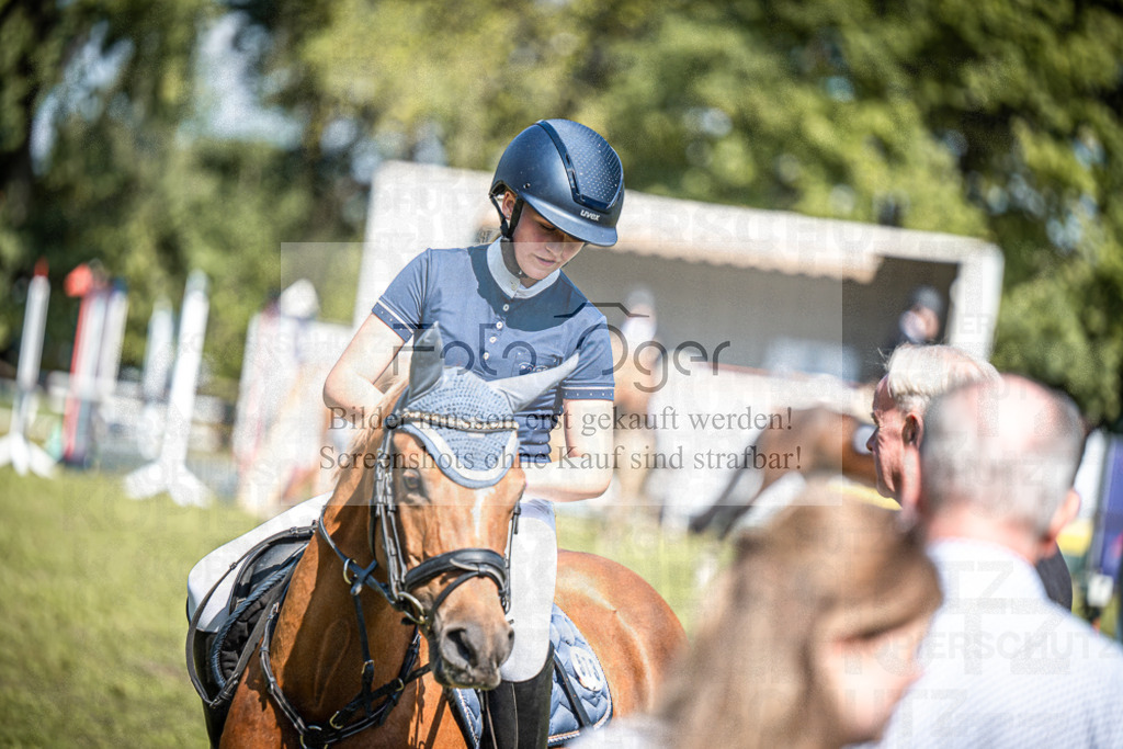 Z63_0001 | Entdecke hochwertige Reitturnierfotos von Foto Oger. Professionell, emotional und authentisch – jetzt Lieblingsmomente im Shop bestellen.Deutschlandweite Turnierfotografie. - Realisiert mit Pictrs.com