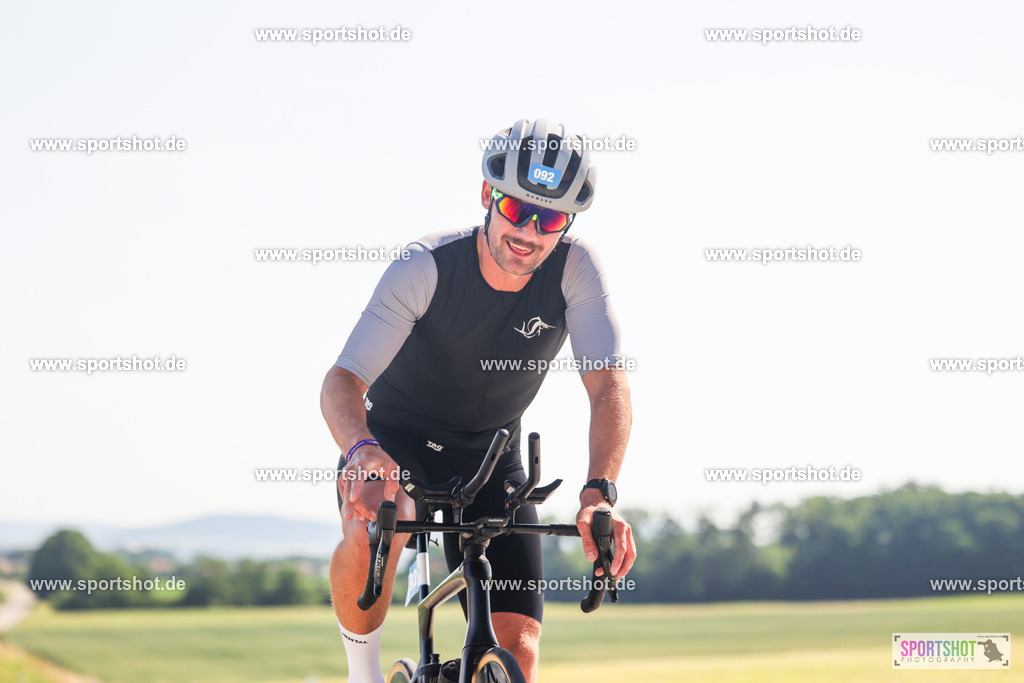 BR8A5905 | Memmert Rothsee Triathlon 2025 #memmertrothseetriathlon #rothseetriathlon #yourpictrs #sportshot_your_pictrs @Sportshotphotography Copyright: www.sportshot.de