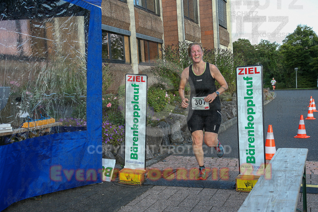 250801_1940_EX1_8370 | Sportfotografie im Rhein-Sieg Kreis, Köln, Bonn, NRW, Rheinland Pfalz, Hessen, etc. Unser Tätigkeitsfeld umfasst den Laufsport vom Volkslauf über den Marathon, Duathlon, Triathon bis zum Ultralauf wie Kölnpfad Ultra oder Schindertrail.