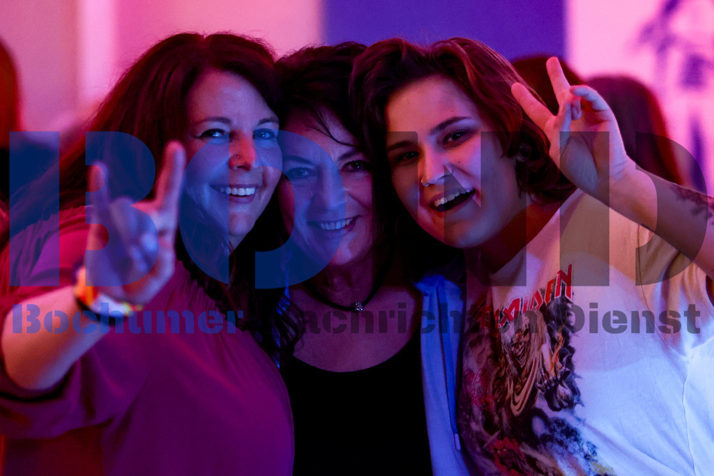 Maiabendfest 2024 {date} -  | {headline}



(Foto: Sebastian Sendlak / BOND)

 - Realisiert mit Pictrs.com