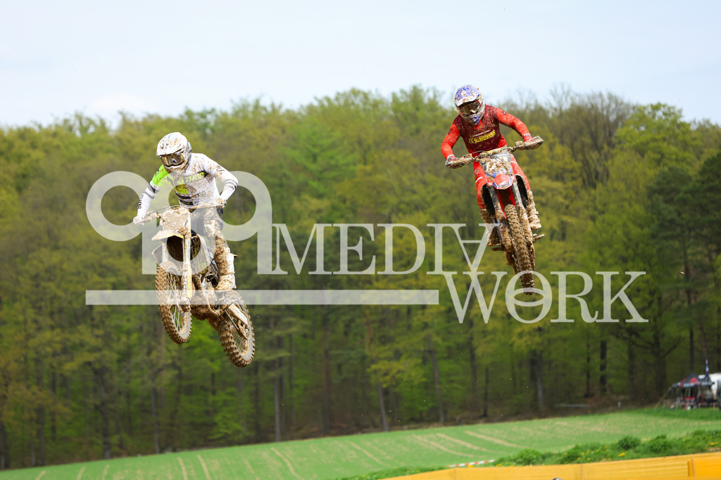 5E6A0347 | 989 MEDIAWORK