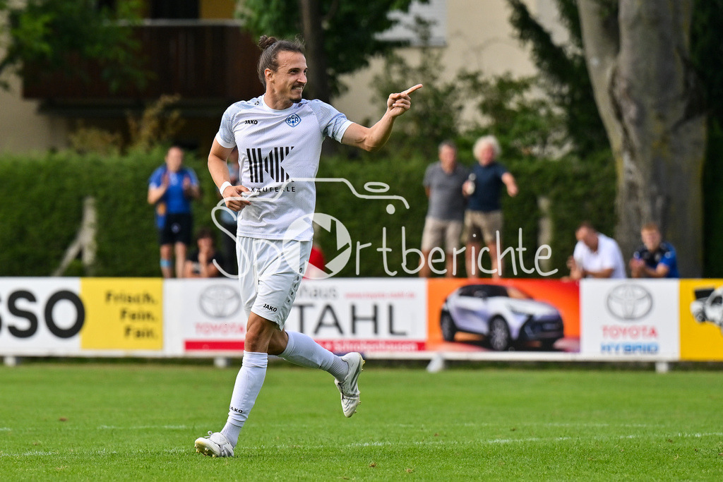 BC Aichach - SF Bachern | Jubel nach 2-0 Aichach 8