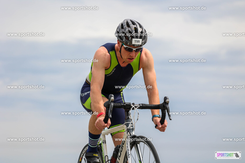 BR8A4874 | Stadttriathlon Erding 2025. #yourpictrs #sportshot_your_pictrs @Sportshotphotography #stadttriathlonerding Copyright: www.sportshot.de