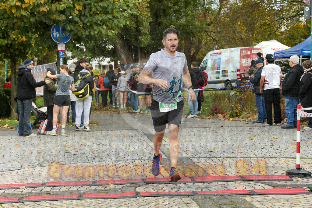 241020_1110_EX1_1273 | Sportfotografie im Rhein-Sieg Kreis, Köln, Bonn, NRW, Rheinland Pfalz, Hessen, etc. Unser Tätigkeitsfeld umfasst den Laufsport vom Volkslauf über den Marathon, Duathlon, Triathon bis zum Ultralauf wie Kölnpfad Ultra oder Schindertrail.