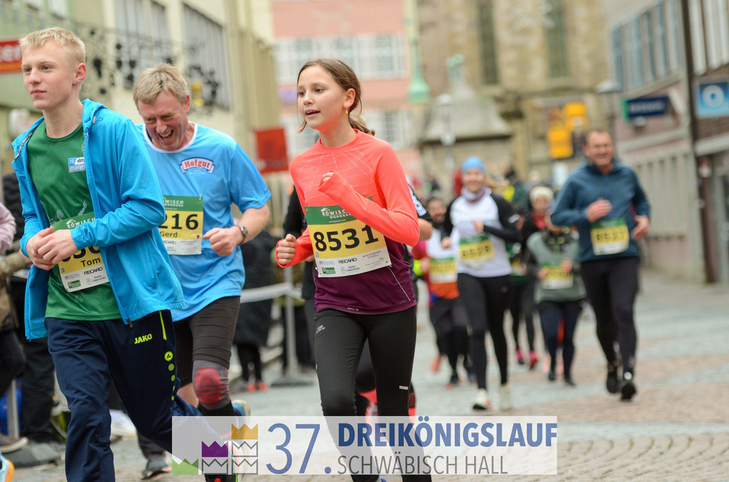 Roewisch Wohnbau Cup 5000m | 3 Koenigslauf 2023 - Realisiert mit Pictrs.com