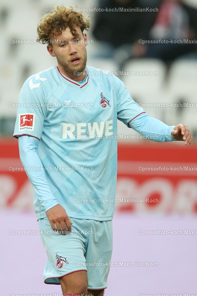 RWE06012402122 | 06.01.2024, Essen, Fußball, Herren, Stadion an der Hafenstraße, Testspiel, Rot-Weiss Essen – 1. FC Köln:  Luca Waldschmidt (1.FC Köln). 
DFB regulations prohibit any use of photographs as image sequences and or quasi-video.