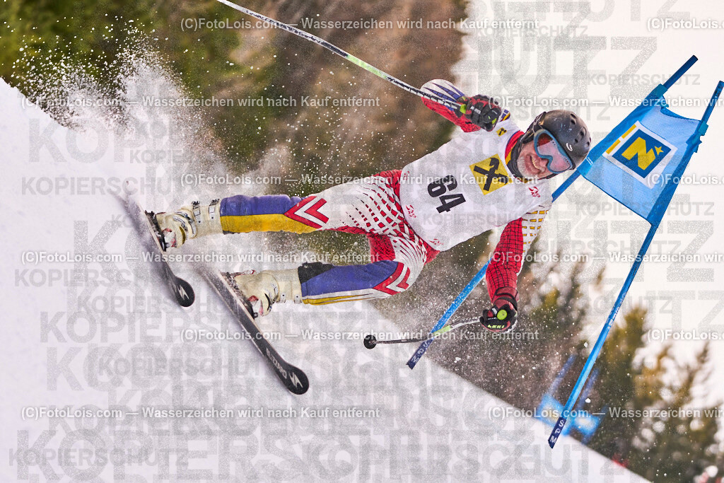 ALP0945_MastersCup-RTL-II_LKHF_Boehm Herbert | NÖ Raiffeisen MastersCup, Jugend - Damen - Herren, Riesentorlauf-Rennen 2 auf der Fuchswaldpiste in Lackenhof am Ötscher, durchführender Verein: Schiklub Lackenhof, So 9. Februar 2025.